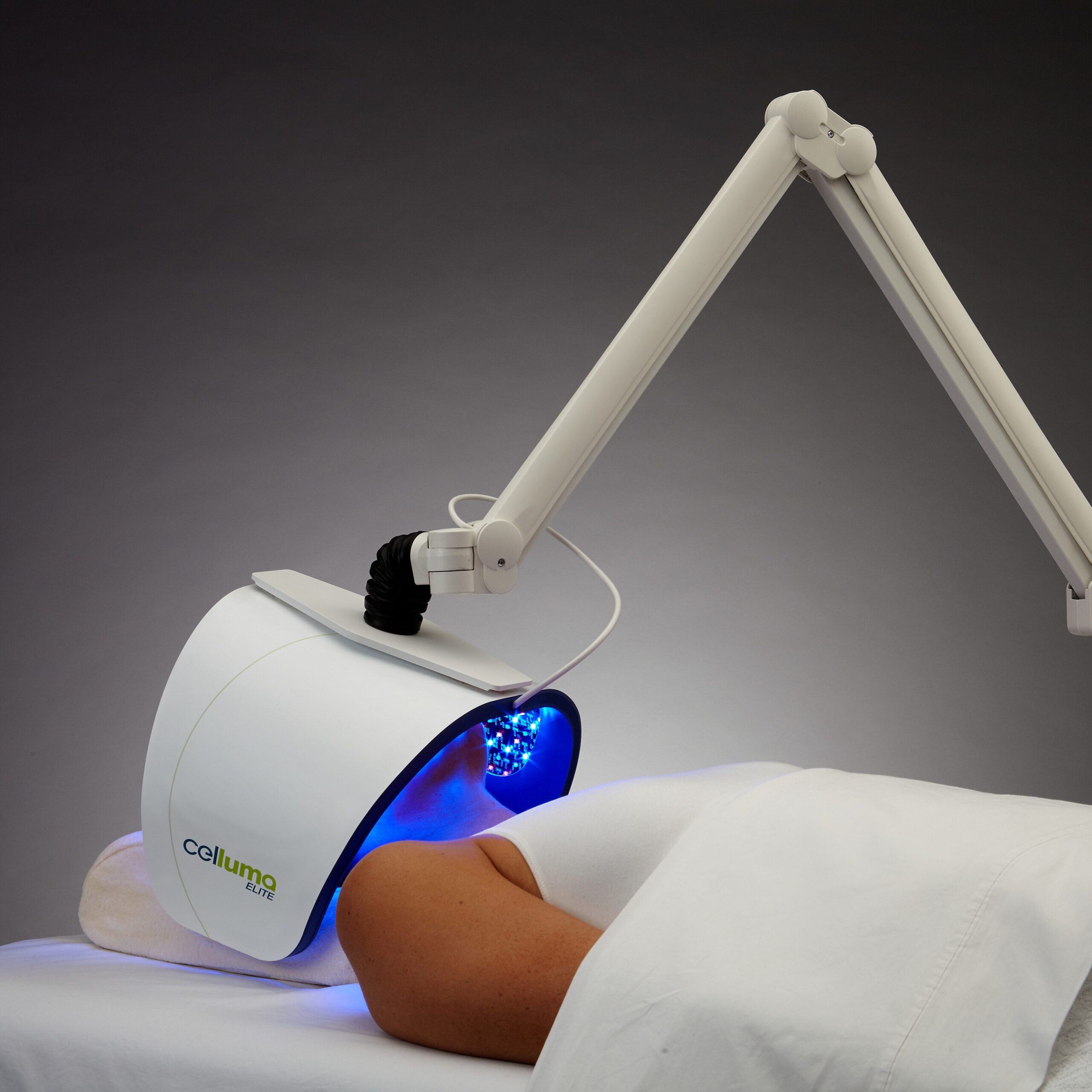 blue light hydroglow sq